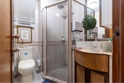 High Oak Condominium (D21), Condominium #595832531